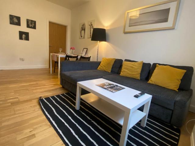 Midland Apartments- one bedroom