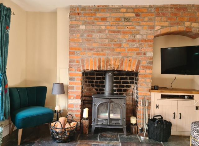 Gorgeous 2 bedroom Kintbury cottage