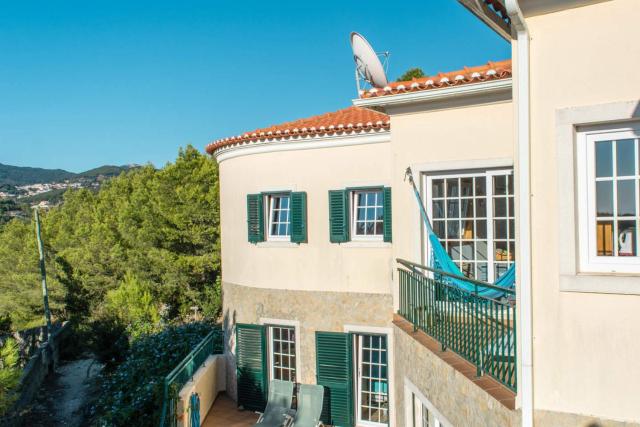 Amazigh Guincho Rooms & Dorms