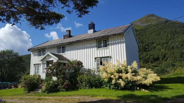 Gammelstua på Storsæter Gård