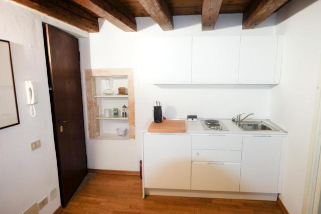 Ponte degli Angeli Studio Apartment