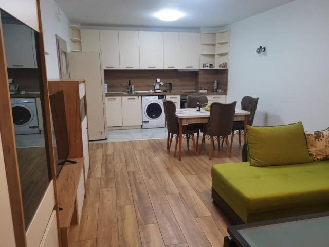 new apartment near city center with free parking