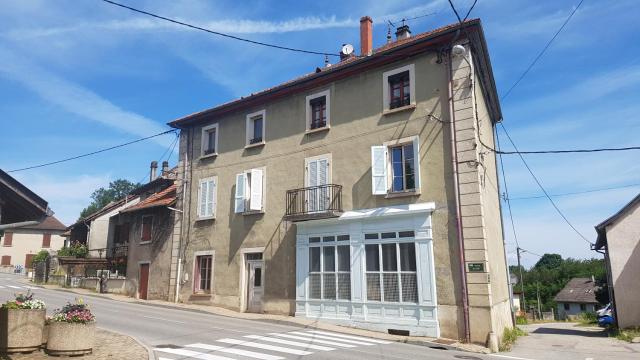 Grand studio et jolies chambres à louer