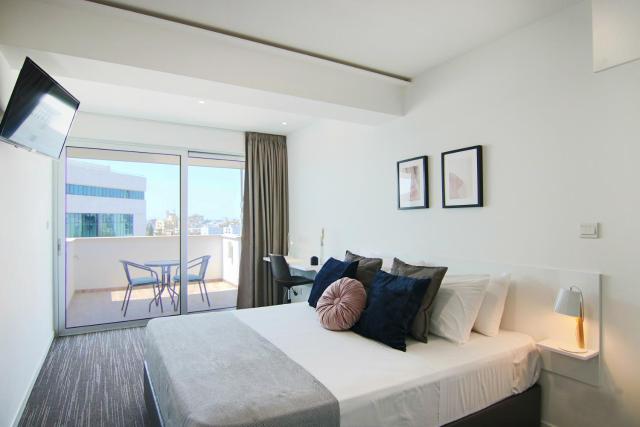 Phaedrus Living: Luxury Suite Nicosia 505