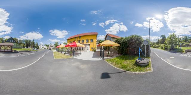 Apartmány-Zámecký Restaurant