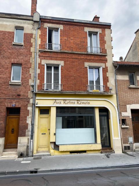 LES ROTINS - Logements Climatisés - Cathédrale à 2 pas