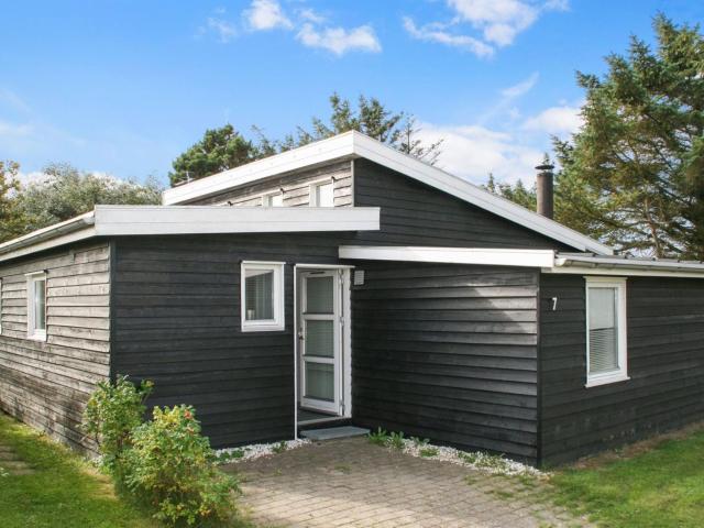 Holiday Home Habbo - 500m from the sea in NW Jutland by Interhome