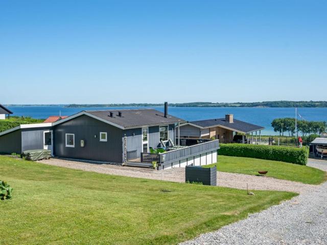 Holiday Home Jenvold - 300m to the inlet in SE Jutland by Interhome