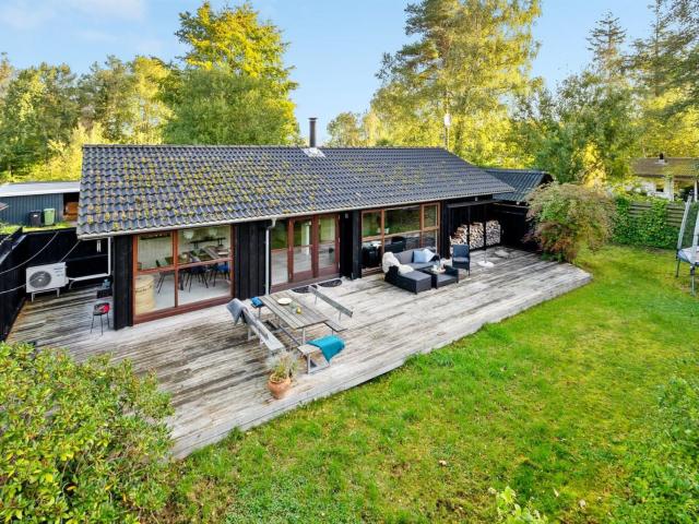 Holiday Home Gustine - 300m from the sea in Djursland and Mols by Interhome