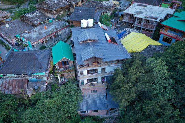 Blue star homestay kasol