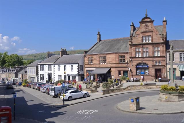 The Tweed in the centre of Melrose