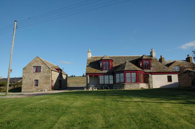 Craiglea Lodge & Barn