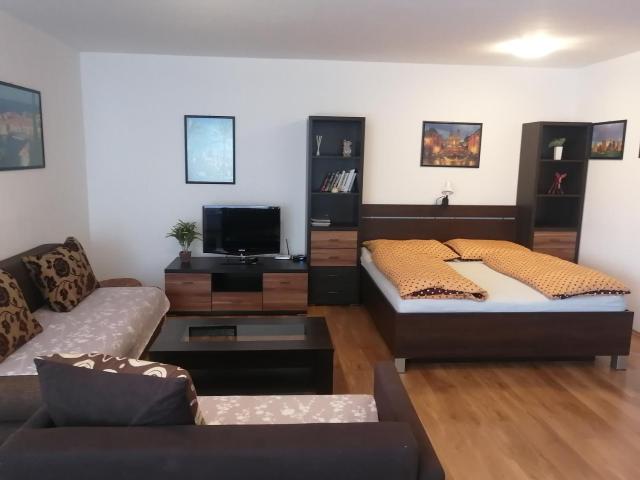 Modern city center apartment with private parking