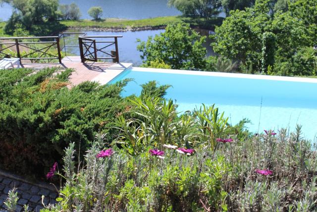 "Bouça Drigues" Casa antiga de pedra com piscina e vista rio