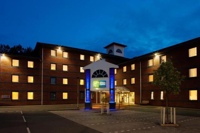 Holiday Inn Express Droitwich Spa, an IHG Hotel