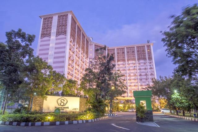 Lorin Syariah Solo Hotel