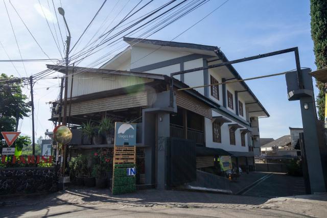 Dago's Hill Hotel