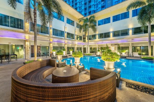 Qiu Hotel Sukhumvit SHA Plus