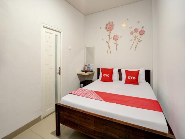 Super OYO Capital O 92506 K1 Residence Gedangan