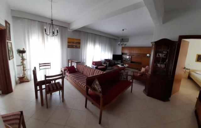 Apartment with two bedrooms in City Centre in Drama Greece