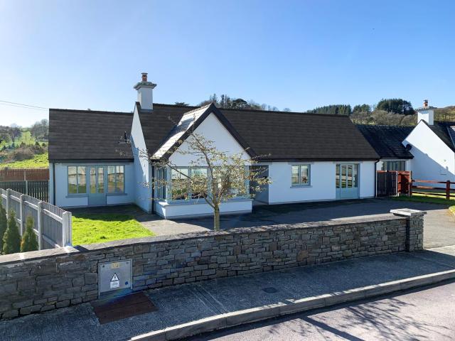 4 bedroom Holiday Home In Union Hall, West Cork