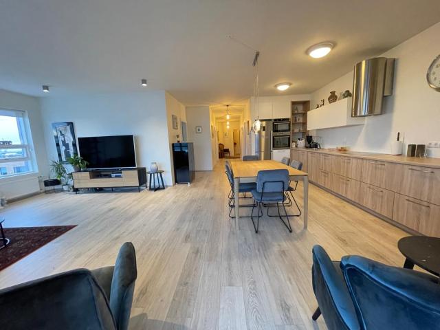 Modern and spacious 3 bedroom apartment in Kópavogur