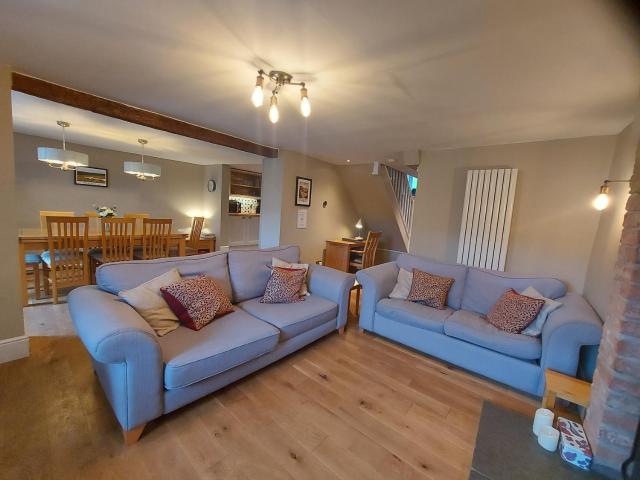 Luxurious 4 bedroom Cottage in the Yorkshire Dales