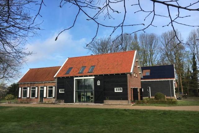 Vakantiehuis De Zeeuwse Schuur in de Zak van Zuid-Beveland