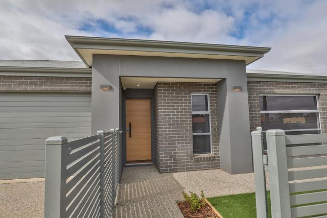 Brand New 3 bedroom, 2 bathroom Townhouse