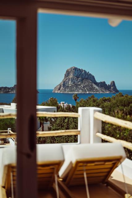 Petunia Ibiza, a Beaumier hotel