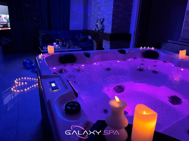 GALAXY SPA - Suite Neptune Jacuzzi et Sauna Privatif