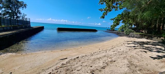 Serenity - Cheerful 2-Bedrooms Beachfront Villa.