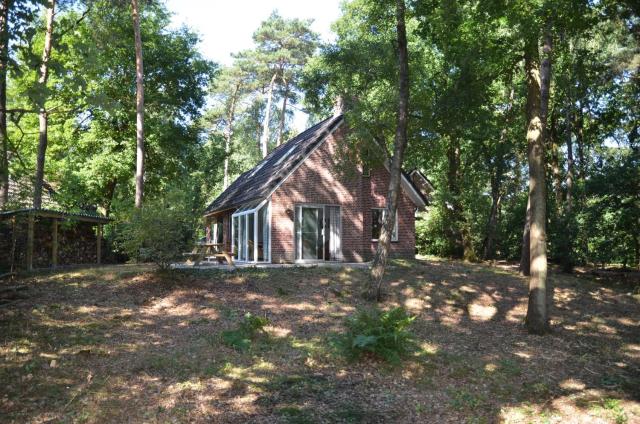 Vakantiewoning met vrij uitzicht aan de rand van natuurgebied 't Zand.