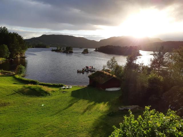 Teigen Leirstad, feriehus og hytter