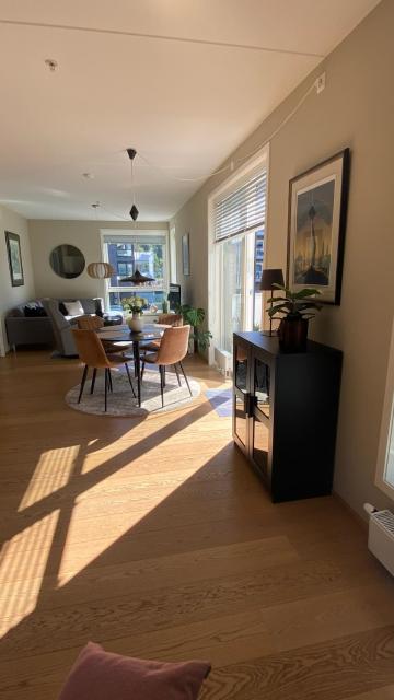 City Center (2bedroom/1bath/Balcony) Sørenga