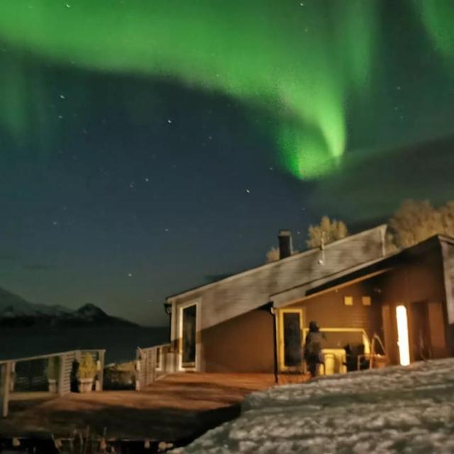 Lyngen Panorama, Solberget, med Dome