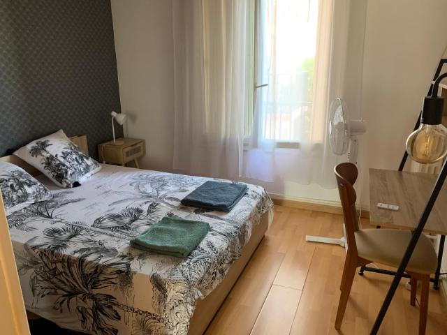 Appartement -2 chambres - Wifi - Proche tram- circuit et gare en tram en 8mn-stationnement facile et gratuit