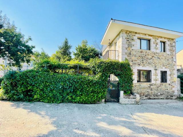 Agradable casa con chimenea, en zona tranquila de Sanabria