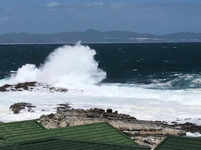 Whale Rock Estate Hermanus sea view apartment