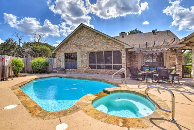 Lake Palo Pinto Retreat Dock and Private Pool!