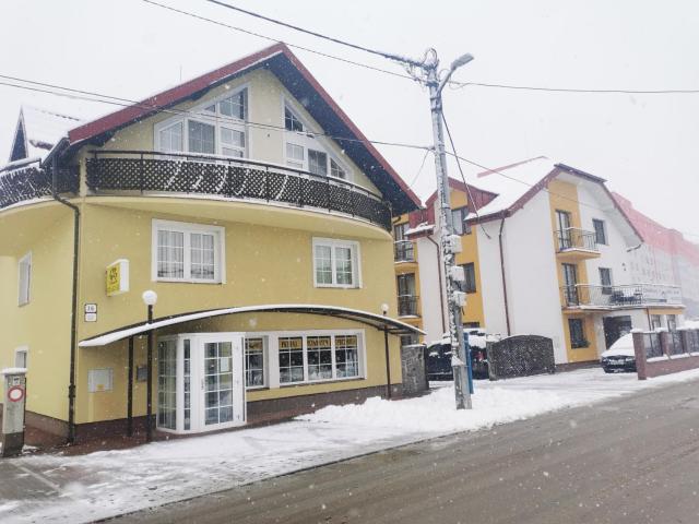 Comenius Apartments - Apartmány na rohu