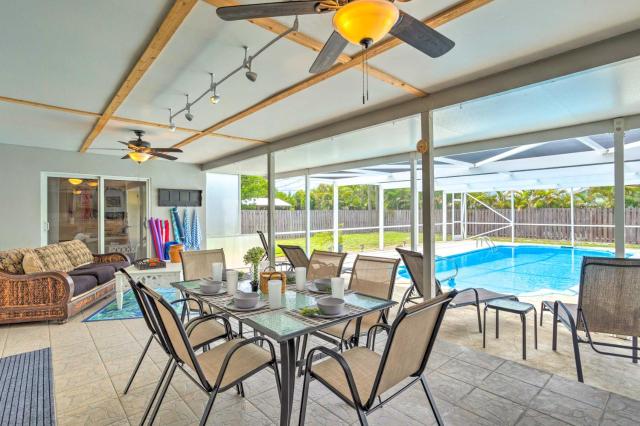 Tropical Landing Stuart Home with Pool and Grill!