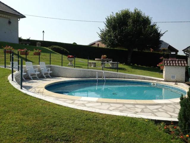 Villa Pougeol - Charmante Villa Calme & Paisible - Avec Piscine & Terrain de Pétanque