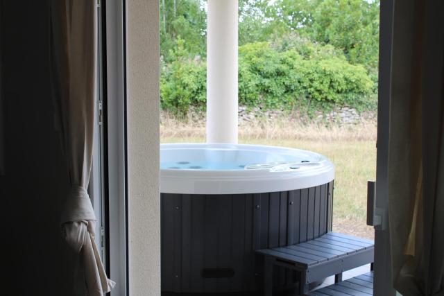 Gîte Lou, Gîte famille et bien être avec jacuzzi