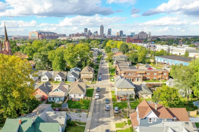 Mid-Century Cozy Home Near Indy Downtown , Foosball Table