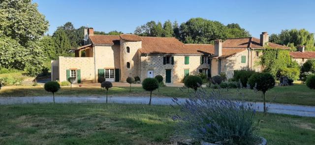 Domaine de la Basse Bobinière - Gîte et Chambres d'hôtes