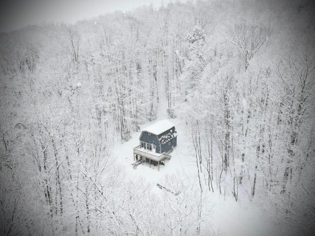 Mandy's Mountain Chalet