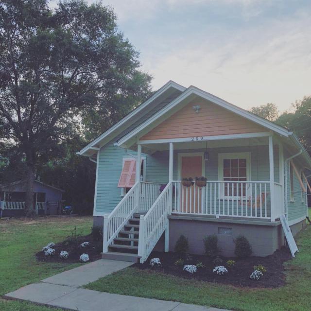 Clemson Memorabilia House Frank Howard III Home