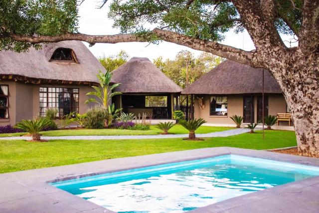 Sasavona Game Lodge