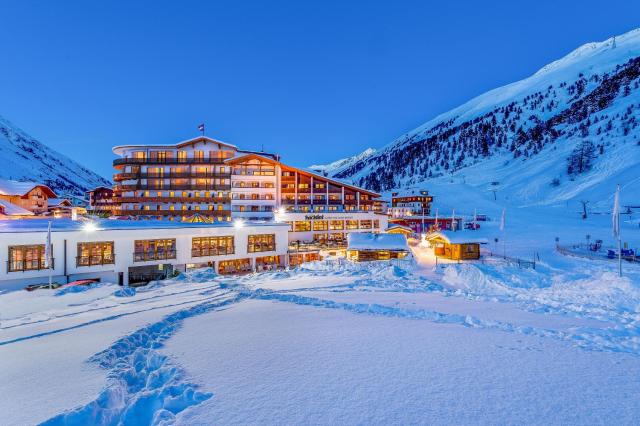 Alpen-Wellness Resort Hochfirst